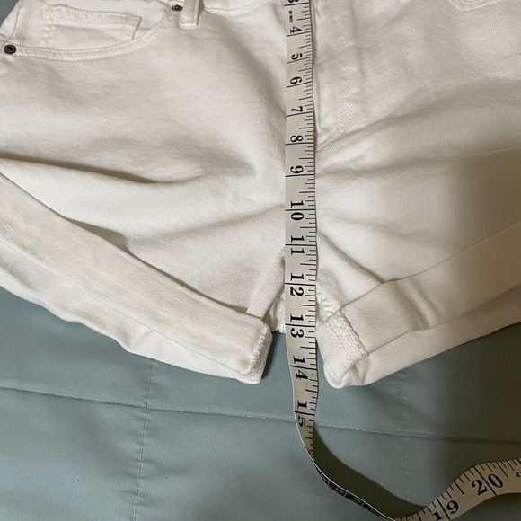 NWT-Lucky Brand White Boyfriend Shorts - Picture 8 of 13